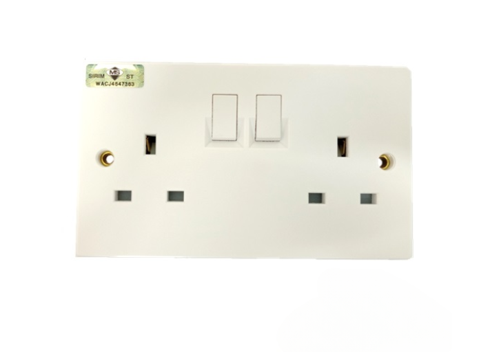 UMS 2213A 13A 2GANG SWITCH SOCKET OUTLET (FLUSH)