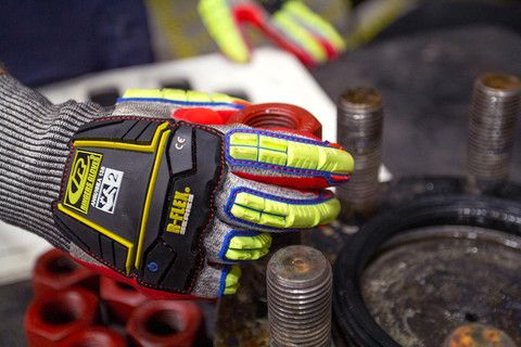 ANSELL RINGERS R065 Cut-Resistant Impact Glove