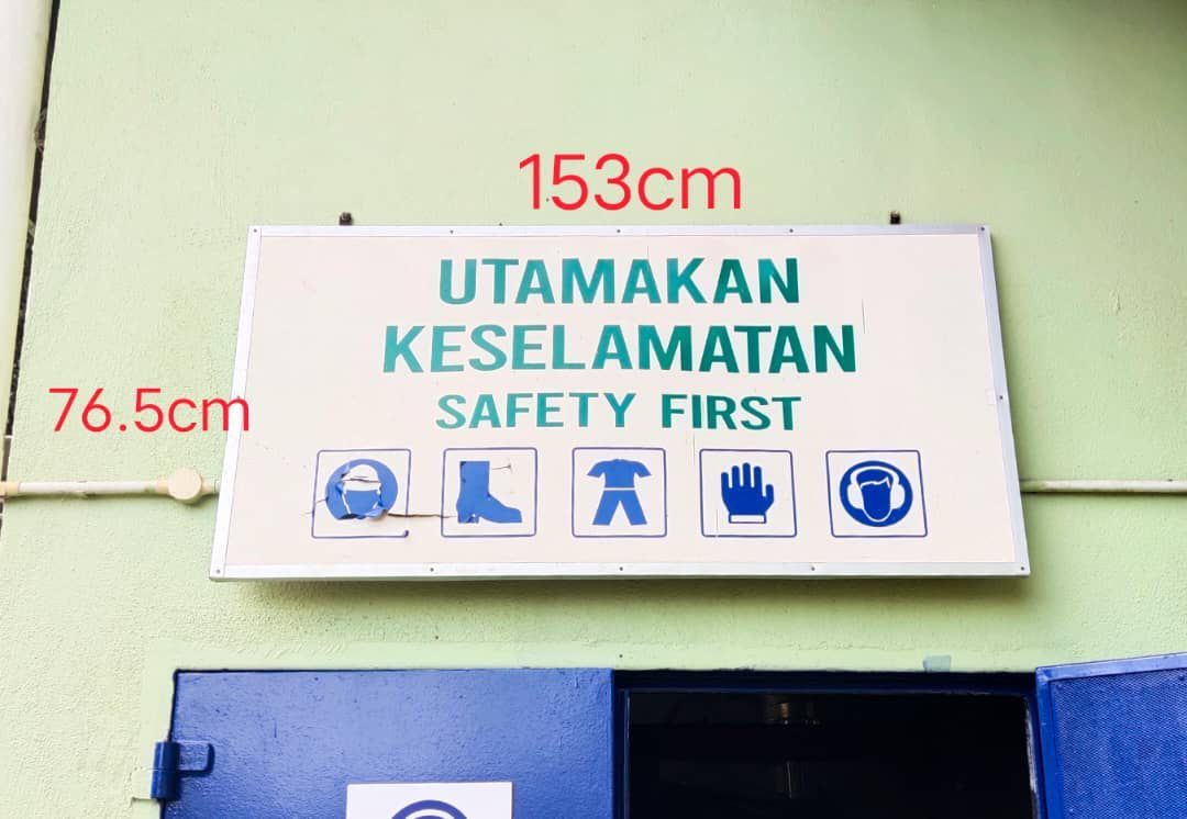 Sinage TNB Sinage Safety First TNB 153cm x 76.5cm