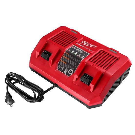 MILWAUKEE 48-59-1802 M18 DUAL BAY SIMULTANEOUS RAPID CHARGE