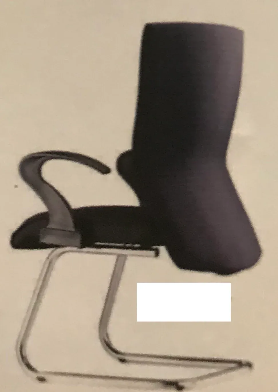 BEGONIA VISITOR CHAIR