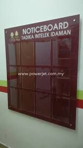 Acrylic Informationr Board Slot 3FT X 3FT