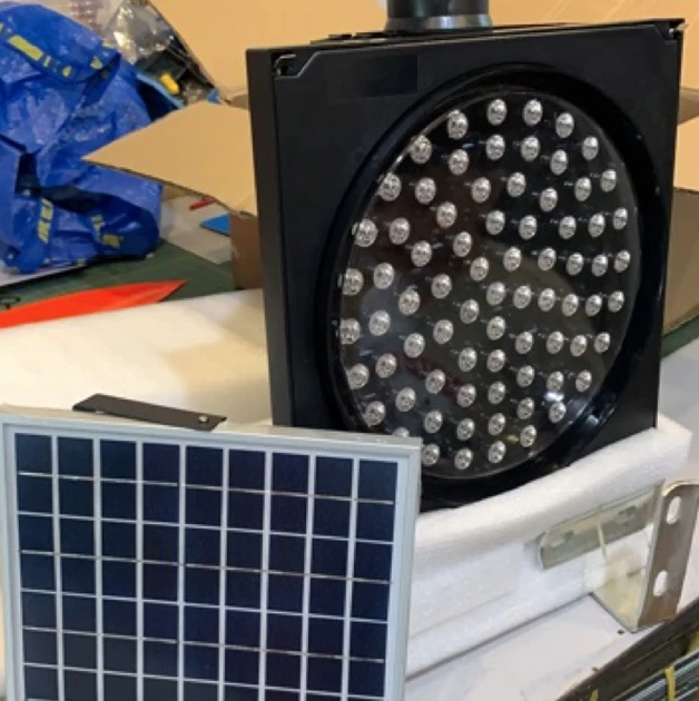 SOLAR FLASHING WARNING LIGHT ( DIA 300MM)