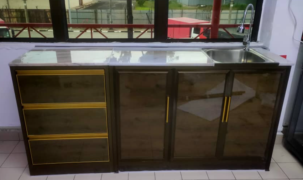PANTRY CABINET (CUSTOMISED) + INSTALLATION (TNB TELUK INTAN)