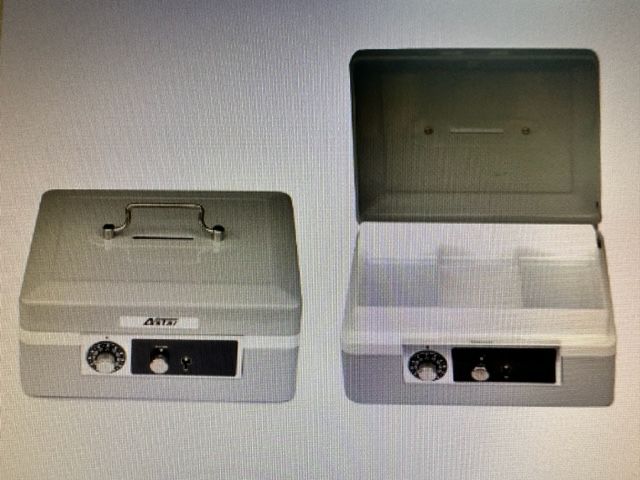 QS CASH BOX WITH CODE & KEY 8"
