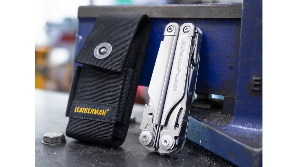 Leatherman Surge™ 830165 multi-function tool
