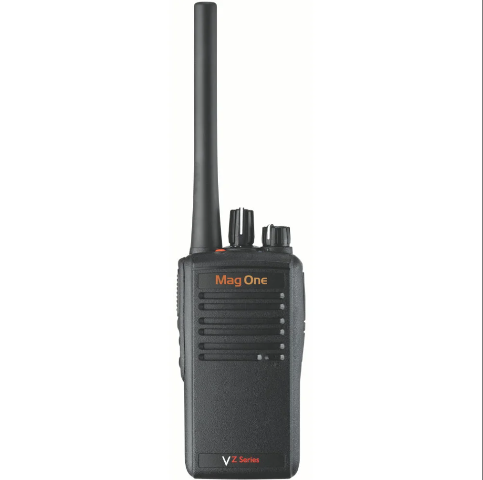 MAG ONE Portable Radio VZ-20-G6-4 - UHF/VHF_By Motorola