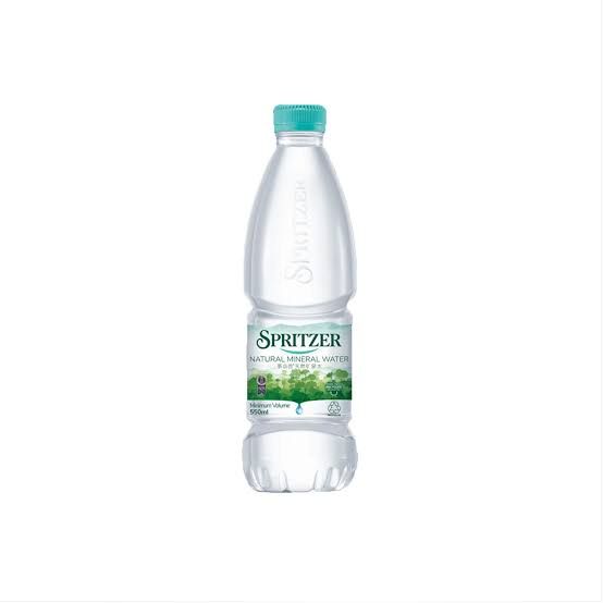 Spritzer Natural Mineral Water (550 ml)