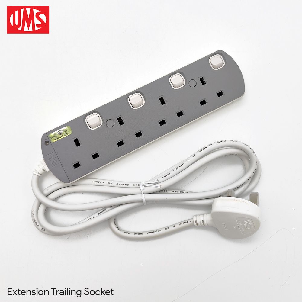 UMS 13A 2 Yard Trailing Plug Extension Electric Power Portable Socket w Neon Light UMS TRAILING Extension Plug