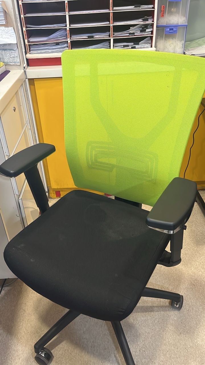 NISMO 3 MEDIUM BACK CHAIR