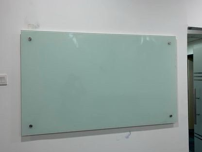 Whiteboard Glass 4X5 With Installation