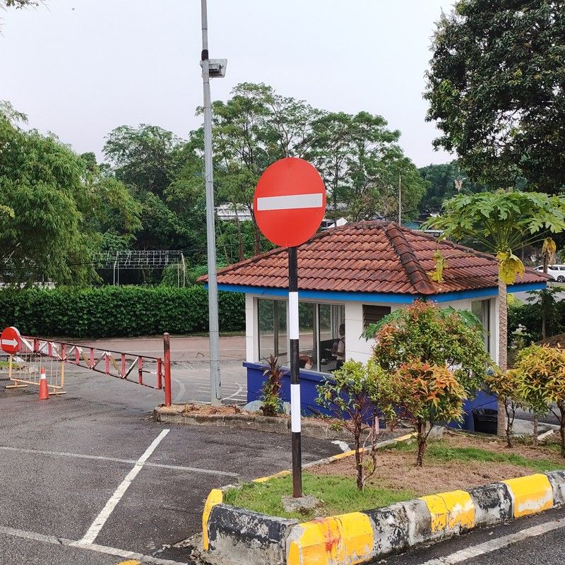 SIGNBOARD NO ENTRY