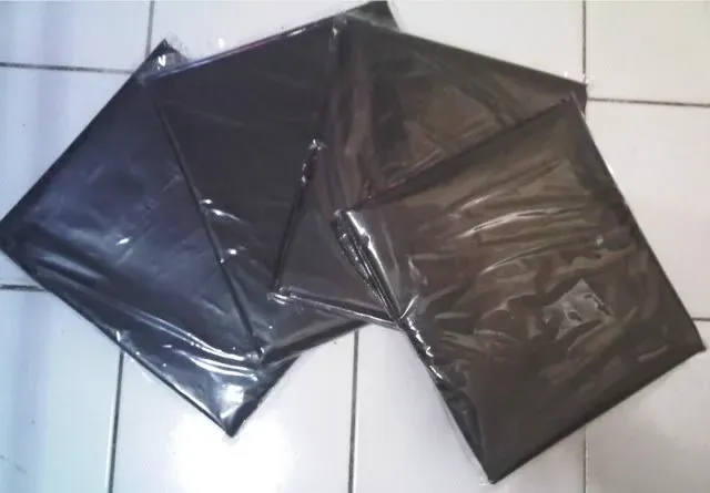 Plastik Sampah Hitam 33" x 40"
