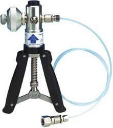 Pneumatic Hand Pump (600 psi)