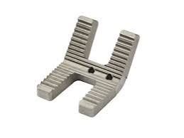 Milwaukee Stainless Steel Jaw for 6” Leveling Tripod Chain Vise 48-22-8697