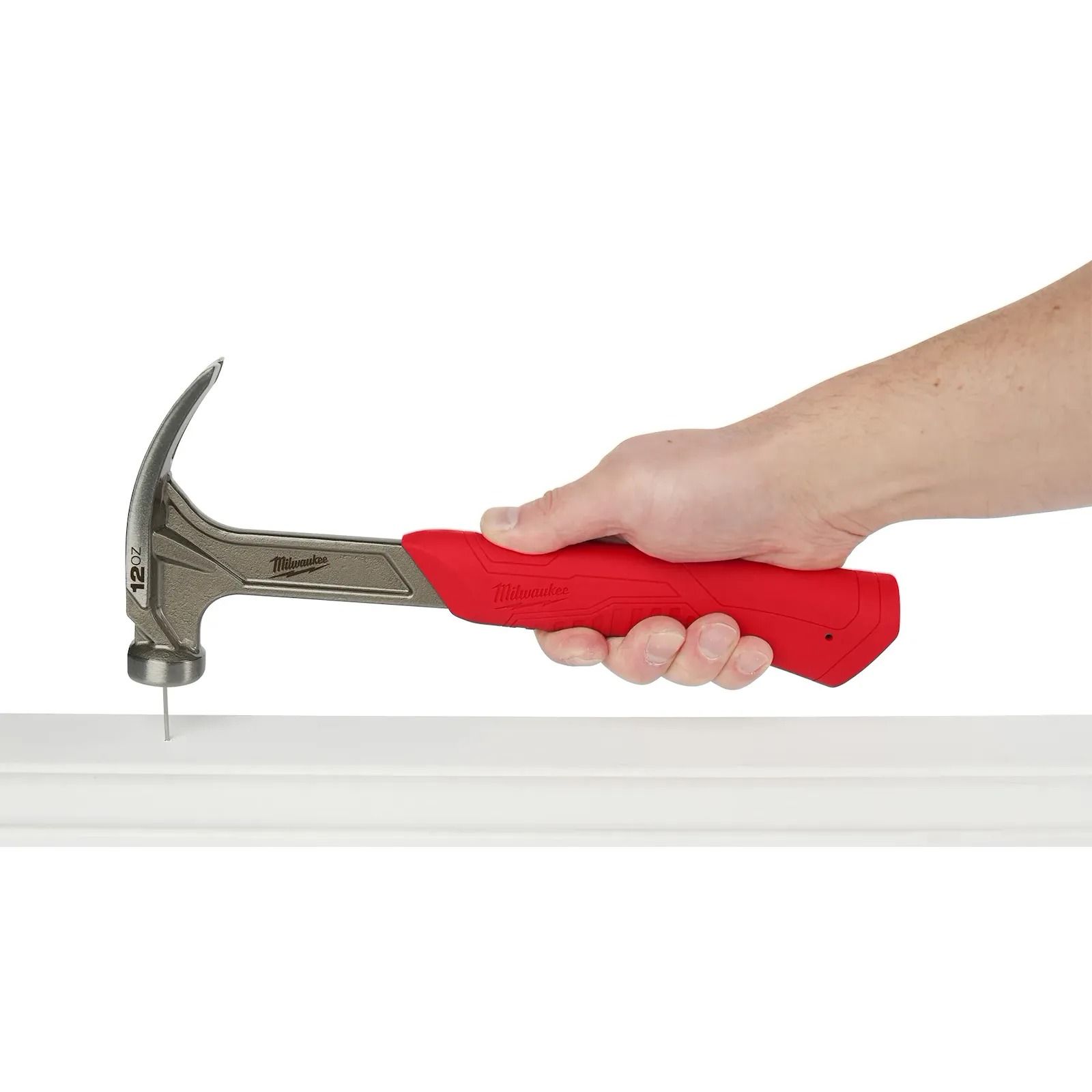 Milwaukee 12oz (0.34kg) Smooth Face Hybrid Claw Hammer 48-22-9019