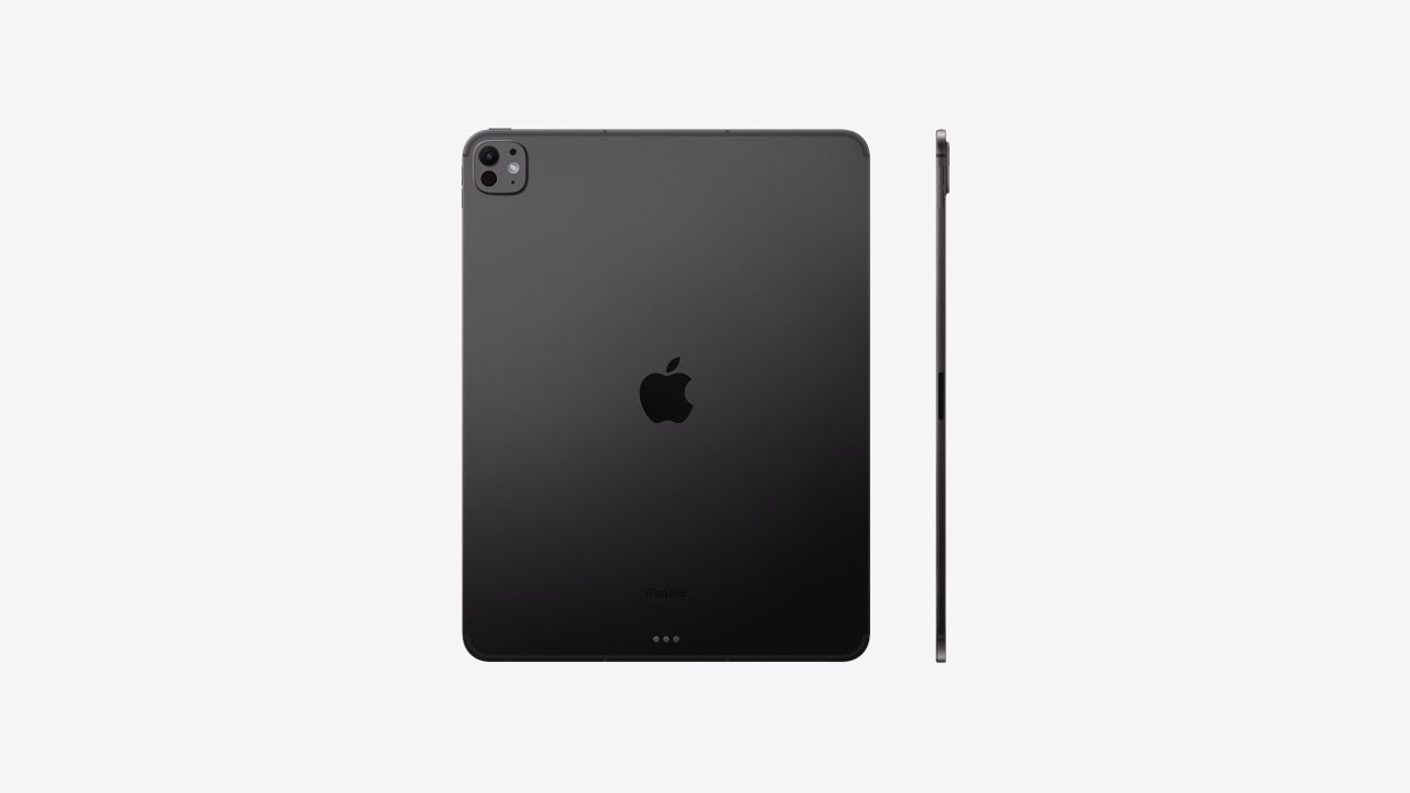 1020501-10: 13-inch iPad Pro Wi Fi + Cellular 256GB with standard glass - Space Black Black Magic Keyboard for iPad Pro USB-C Apple Pencil