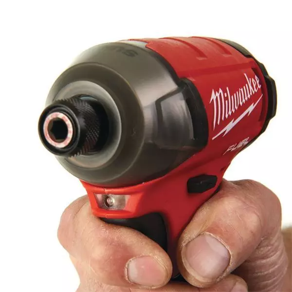 M12 FUEL™ Gen III 1/4" Hex Impact Driver w/ Add On M12™ HIGH OUTPUT™ 2.5Ah Battery Starter Pac