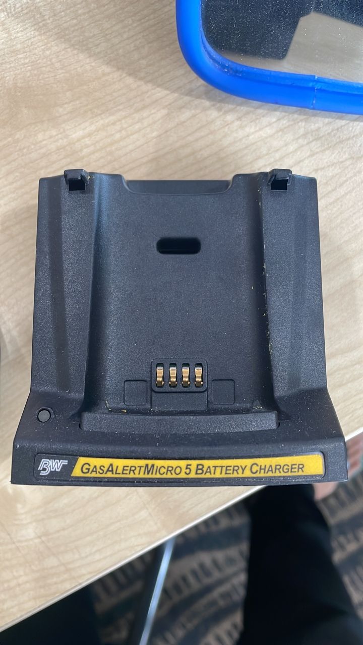 BW TECHNOLOGIES GAS DETECTOR CHARGER