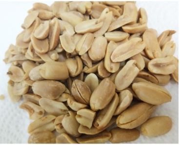 Kacang Tanah 900g (Pack)