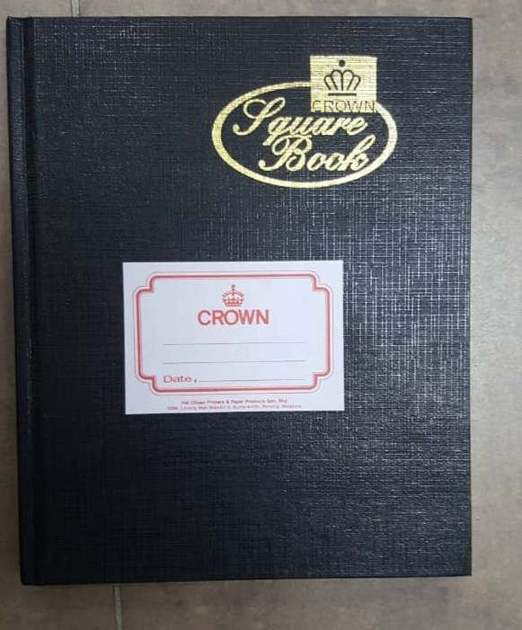 Crown 400pg 3 col Half Book