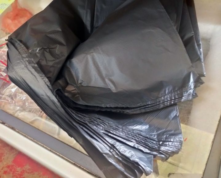 Ocha Dustbin Bag ( Big Size) 81cm x 110 cm ( Black) Ocha Dustbin Bag HDPE ( Big Size) 81cm x 110 cm ( Black)