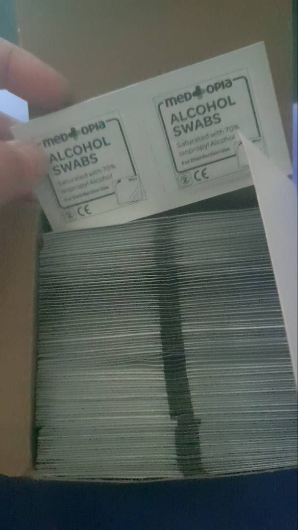 QS Alcohol Swabs Sterile