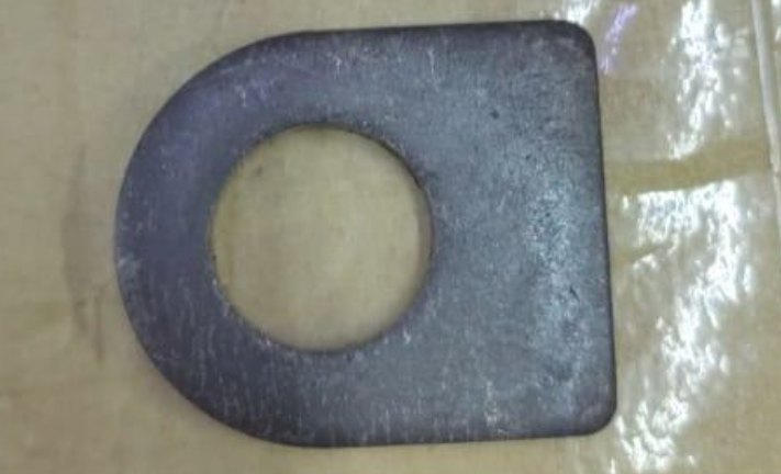 WELDING LOCKING BRACKET / SIZE: HOLE DIA 17MM X W32MM X L38MM XT8MM