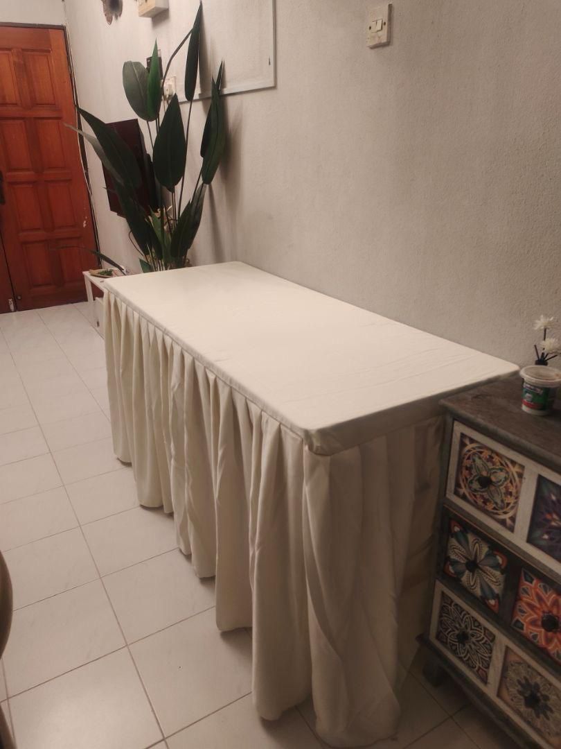 Alas Meja Banquet 2X4