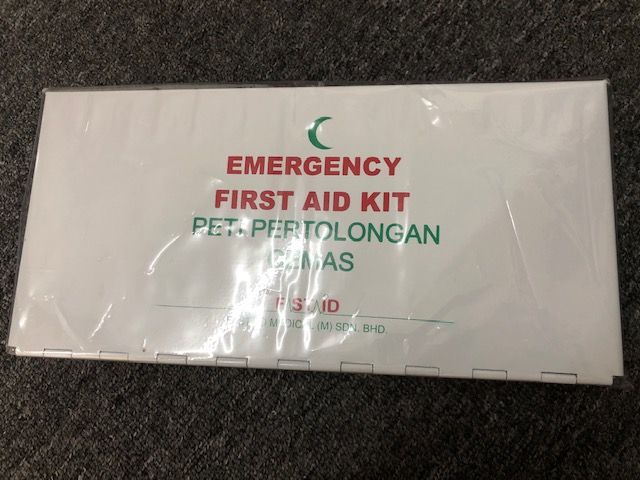 QS First Aid Kit Metal Body Kit M1104