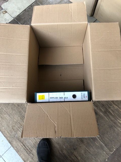 Kotak 545cmX405cmX325cm