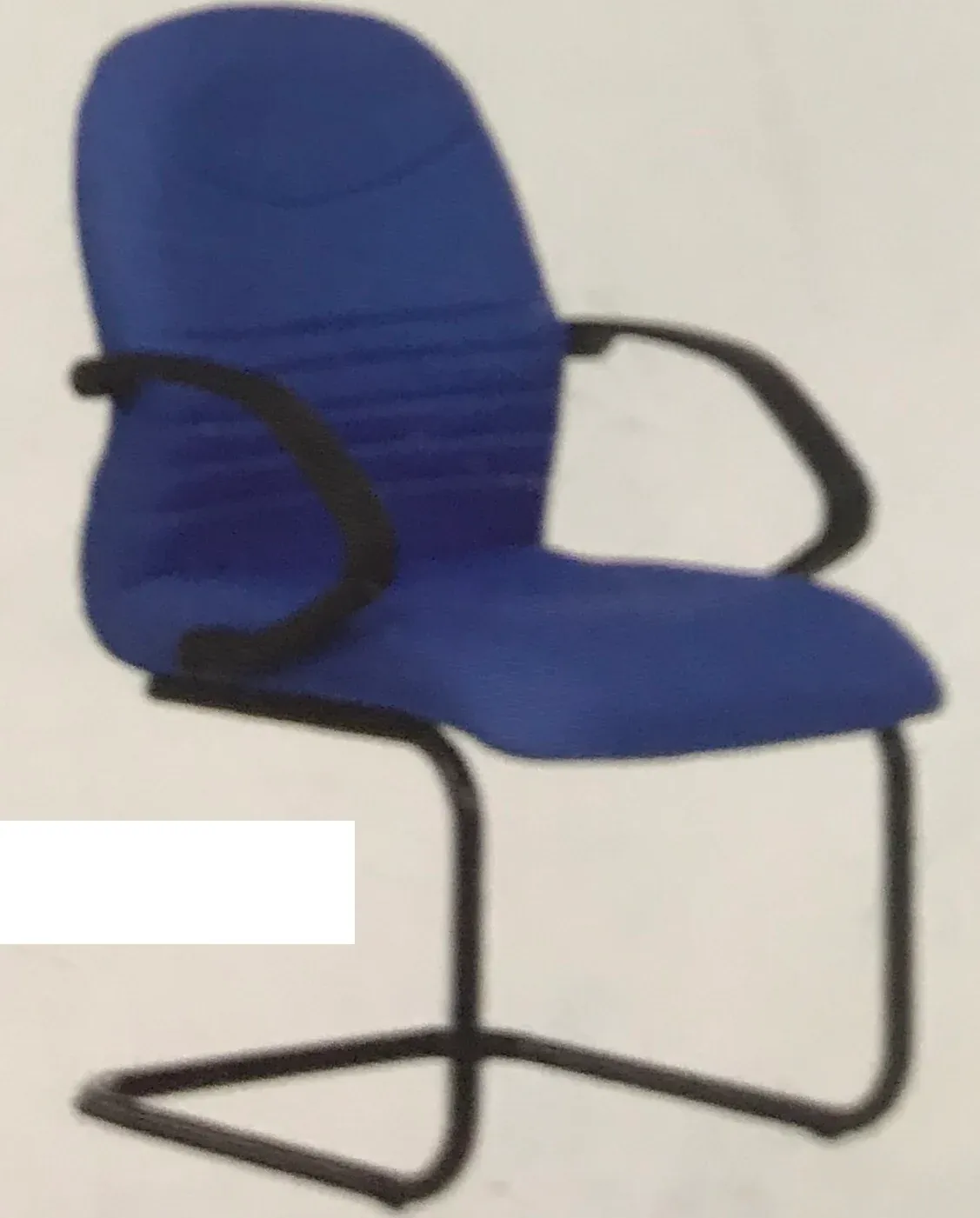 LUZO VISITOR CHAIR