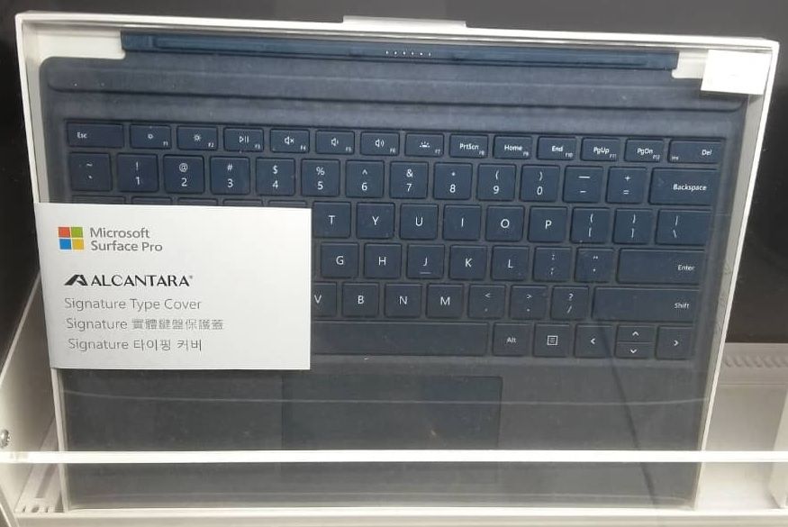 (Genius Malaysia) Microsoft Signature Type Cover/Keyboard for Surface Pro 6