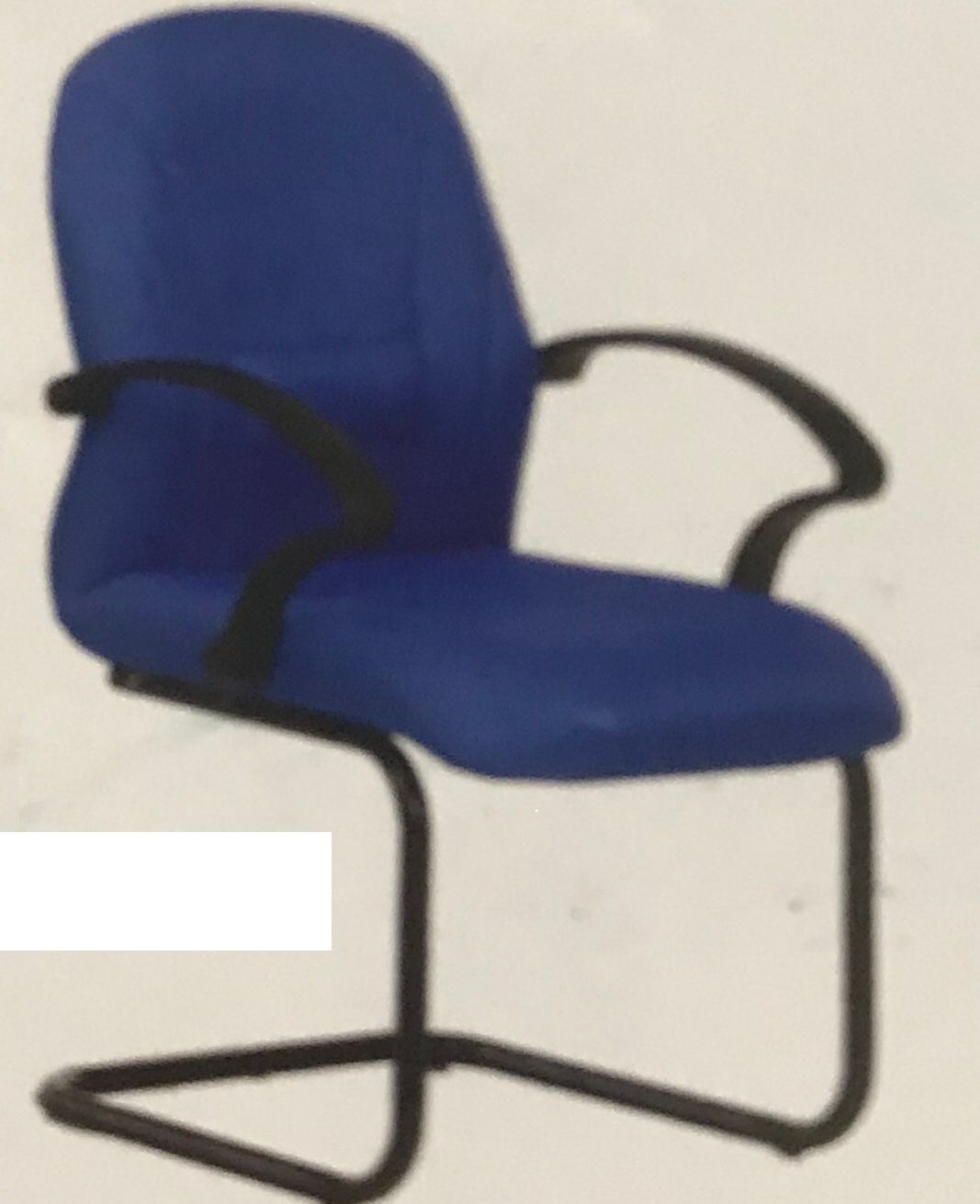 TIPPUS VISITOR CHAIR