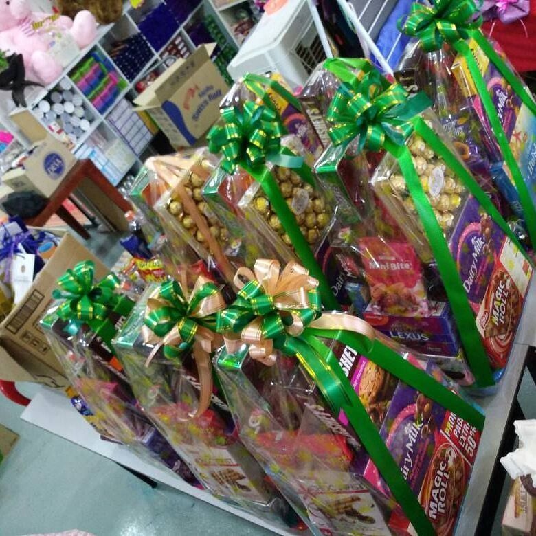 QS QP Hamper RM200