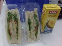 Doorgift Sandwich + Air Kotak