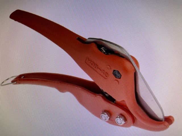 RS PRO Pipe Cutter 12 鈫�42 mm, Cuts Plastic