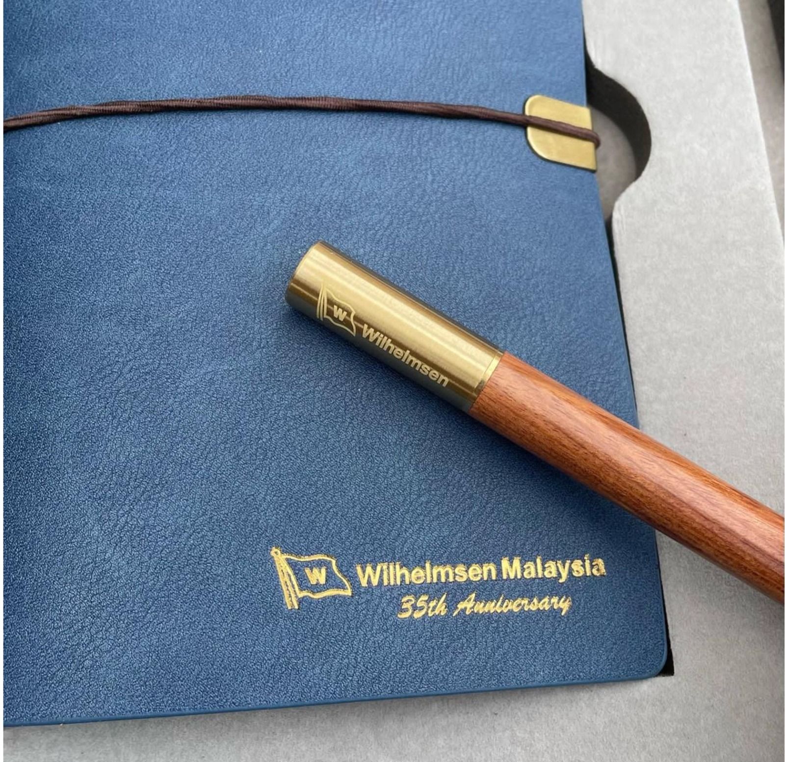 OEM Notebook With Name Card & Pouch