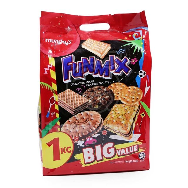 MUNCHY'S FUNMIX HILARIOUS MIX OF ASSORTED BISCUITS 900g