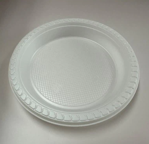 6" PLASTIC WHITE PLATES ONLY