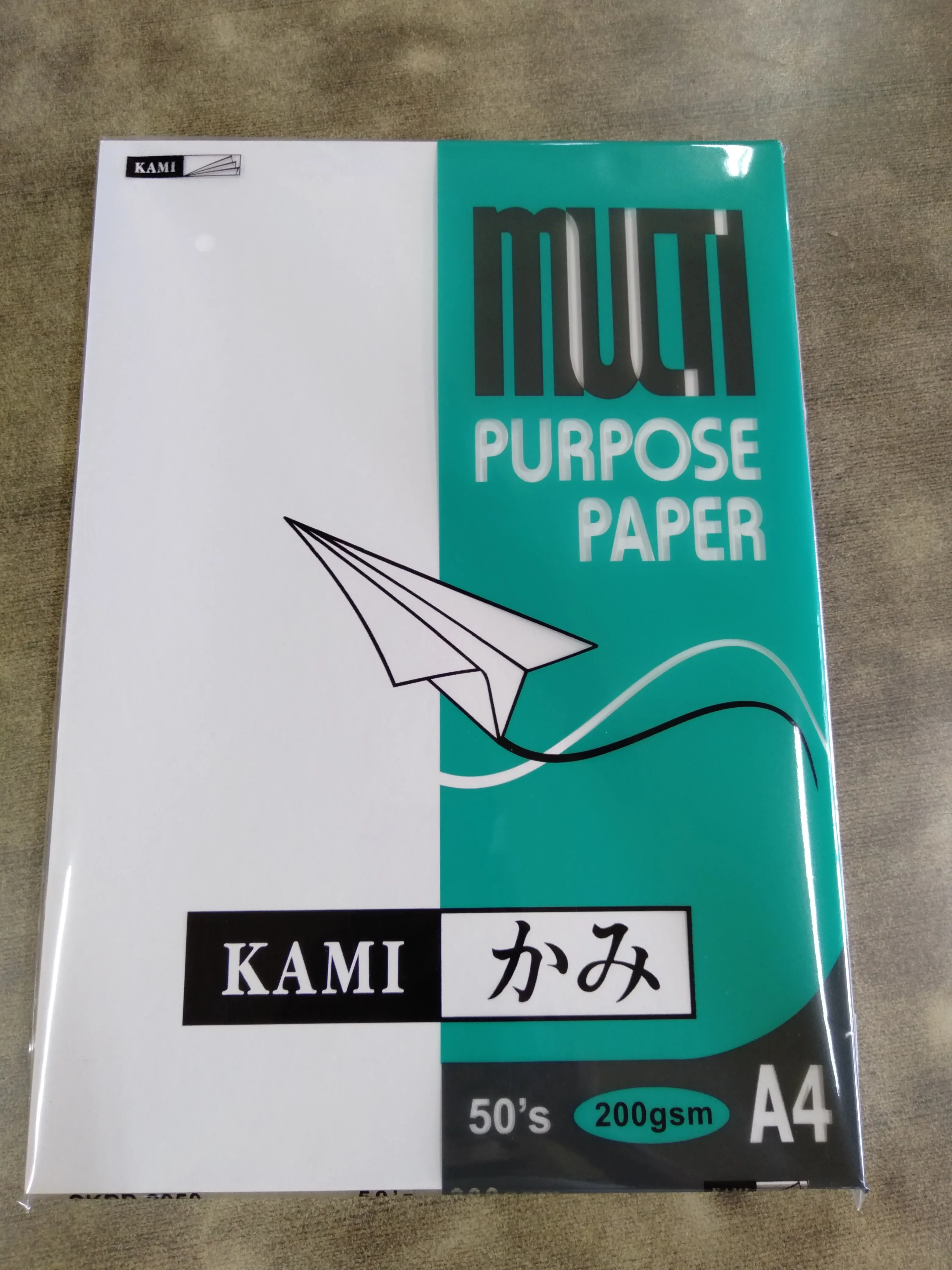 4'sheet Card A4 200gsm (50sheets/ pkt)