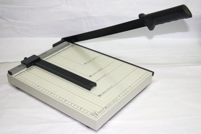 Paper Cutter 9x12