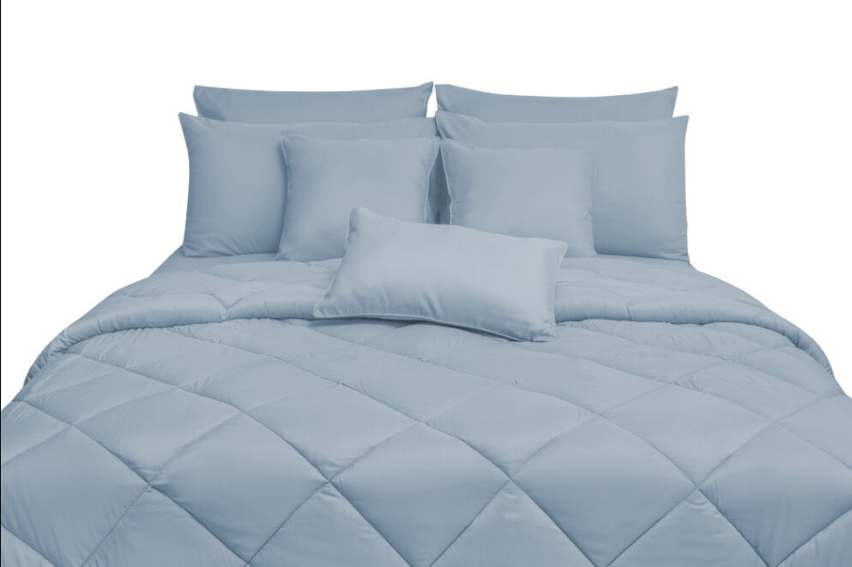 ai by AKEMI Colourkissed Collection Comforter Set | 100% MicroXT 700TC - Young Blue (Queen)