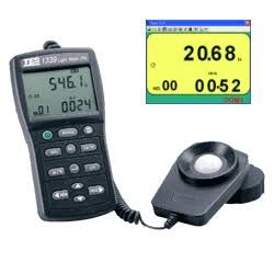TES LIGHT METER PRO (RS232)