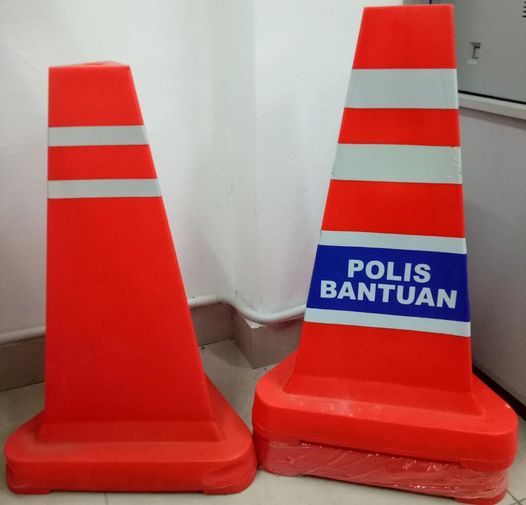Safety Cone - Polis Bantuan