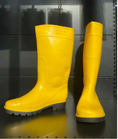 UK5-12-880 Yellow Rubber Boot Shoes ASS-880-06Y