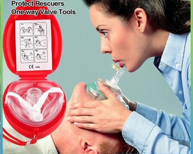 Armarium CPR Pocket Mask With Hard Case For Adult Patung CPR Face Shield