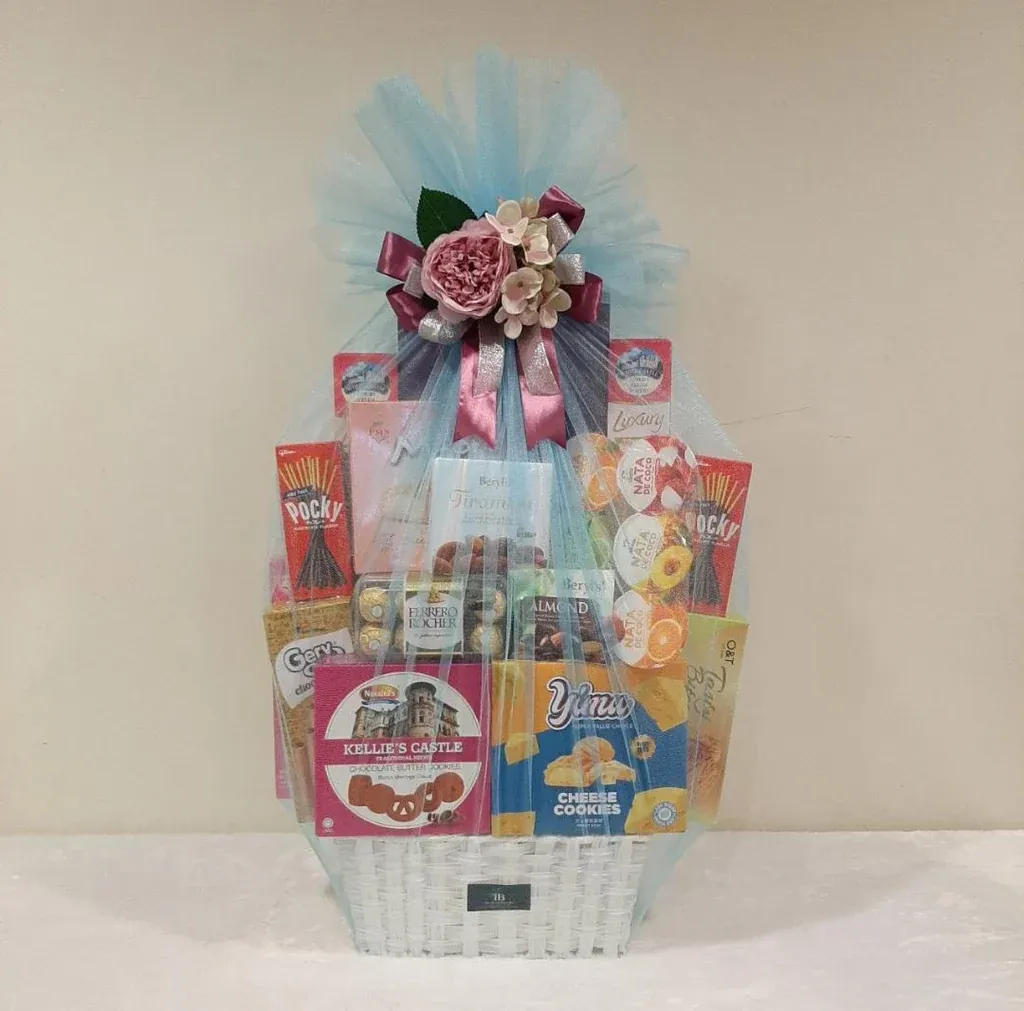Hamper