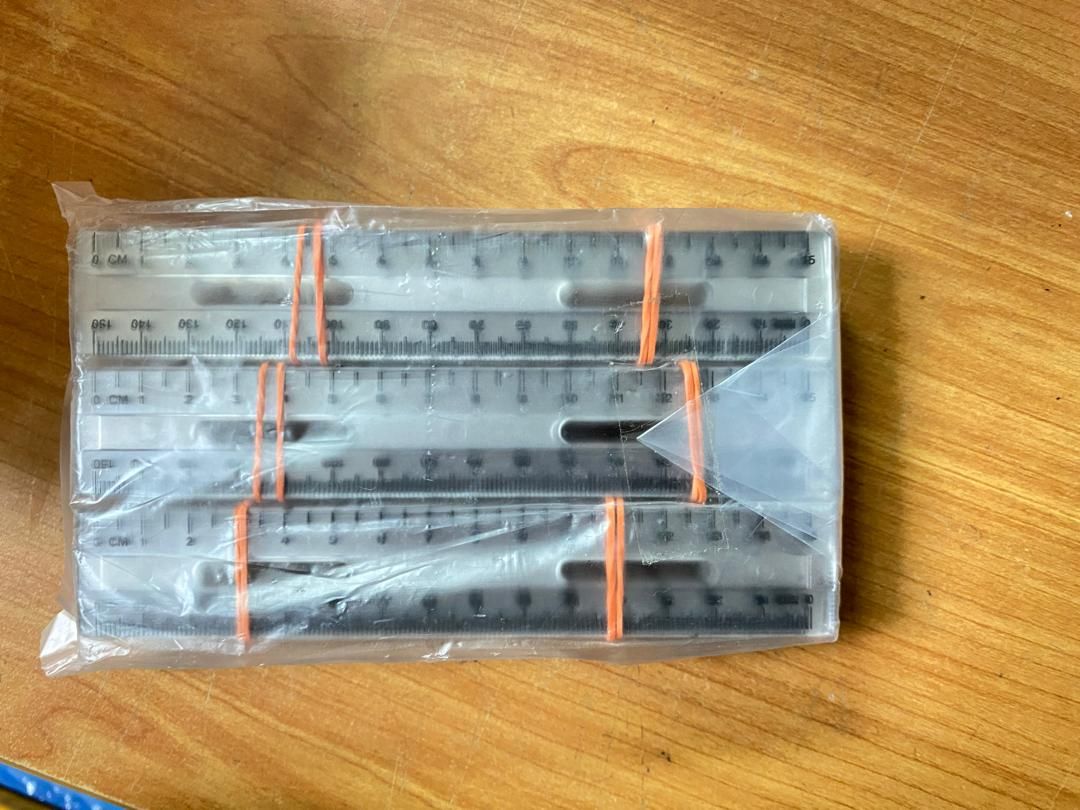 PEMBARIS PENDEK PUTIH/TRANSPARENT 72PCS/PAC