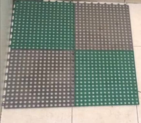 Anti Slipped floor Mat 1'' x 1''
